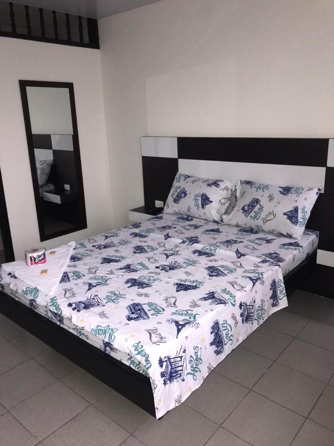 Gavan Plaza Hotel Вилавиченцио Екстериор снимка