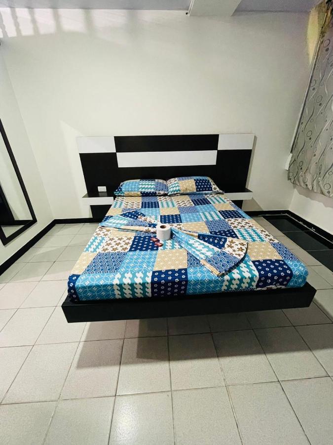 Gavan Plaza Hotel Вилавиченцио Екстериор снимка